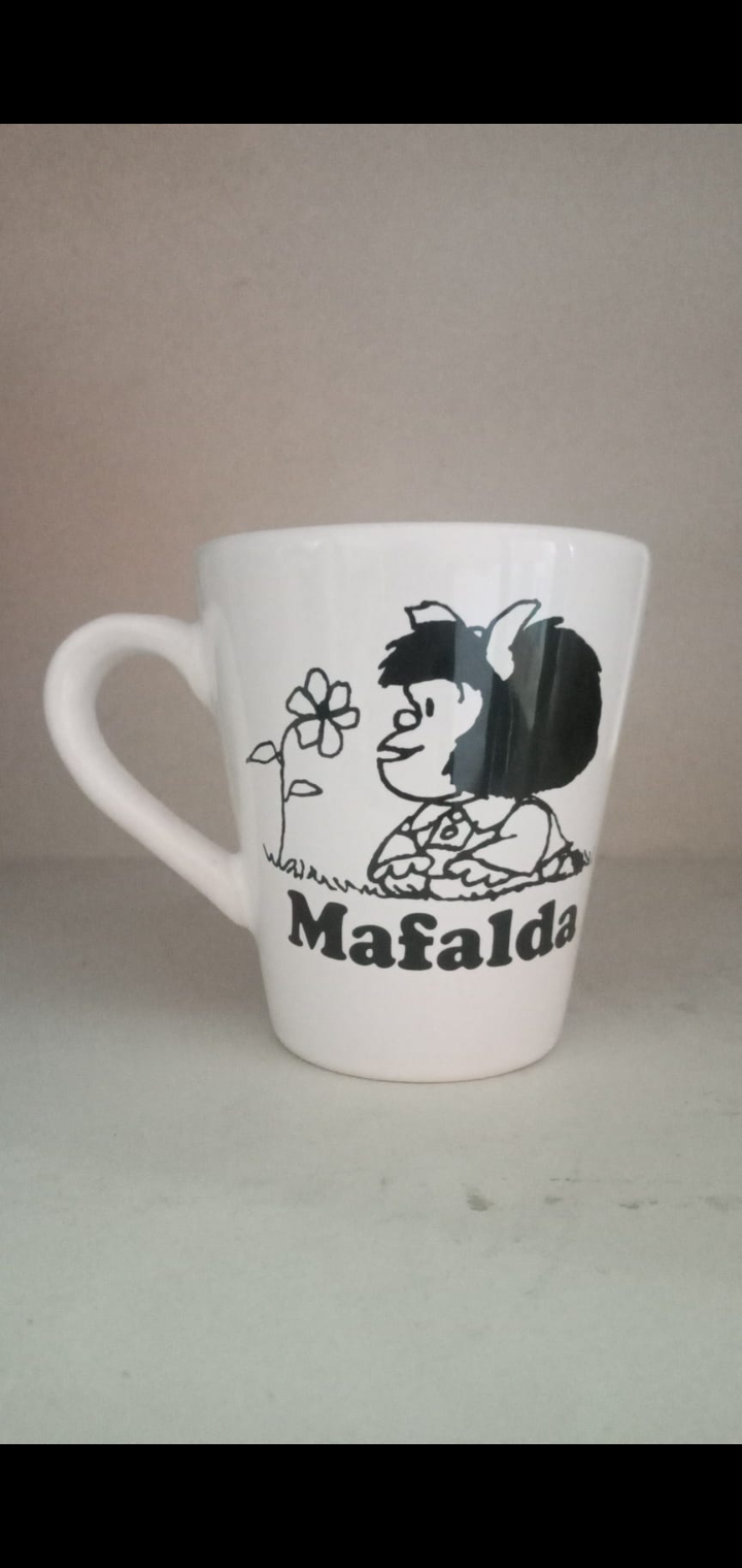 Mug blanca cónica | Mafalda